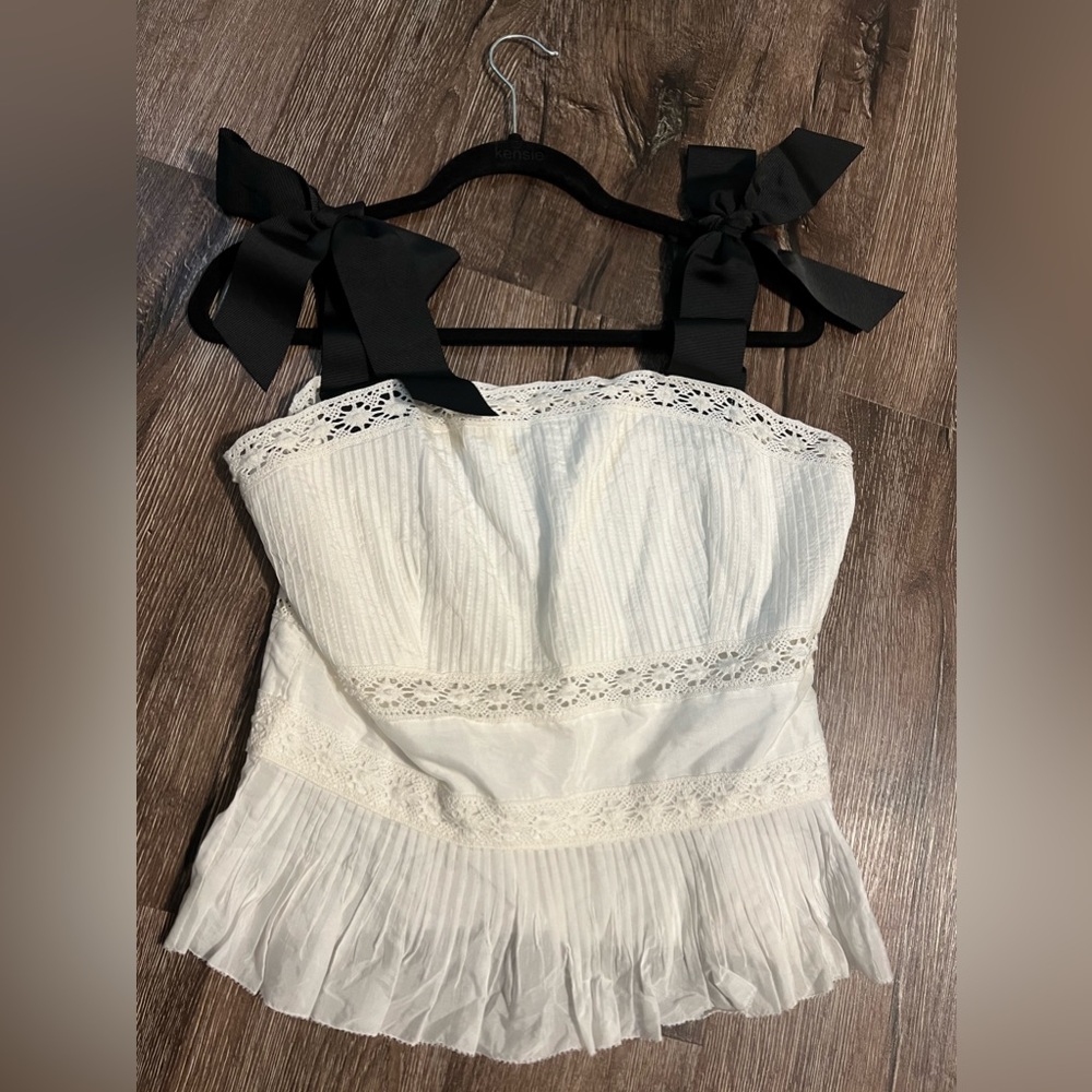 Ted Baker woman top with zip,